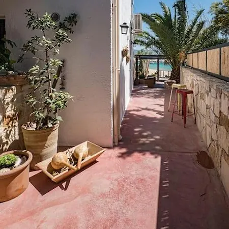 Sea And Sun Metaxy Mas, Brand-new, Beachfront ! * خانيا