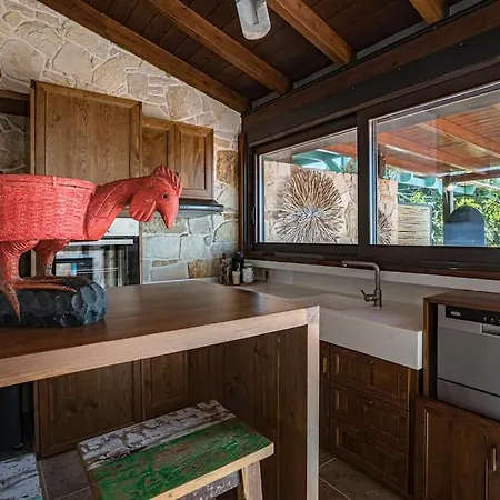 Sea And Sun Metaxy Mas, Brand-new, Beachfront ! Casa vacanze