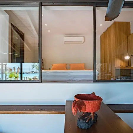 Sea And Sun Metaxy Mas, Brand-new, Beachfront ! Semesterbostad *