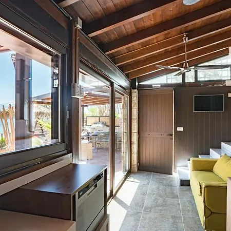 Sea And Sun Metaxy Mas, Brand-new, Beachfront ! Holiday home *