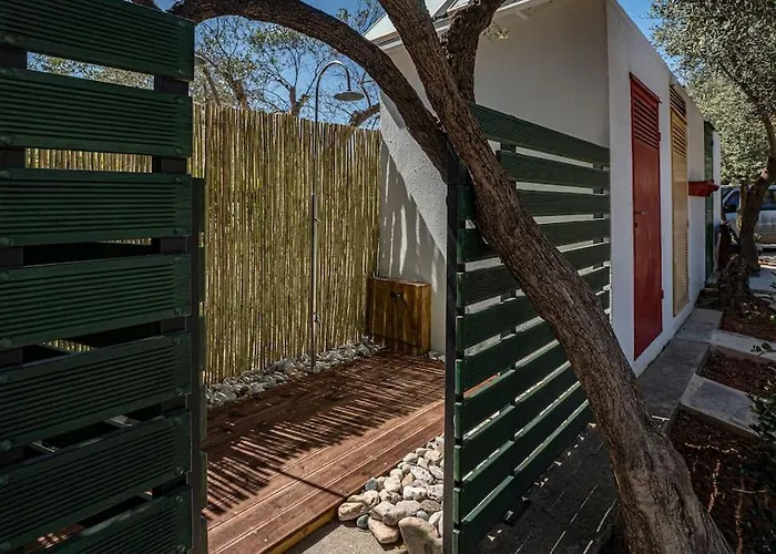 Sea And Sun Metaxy Mas, Brand-new, Beachfront ! 別荘