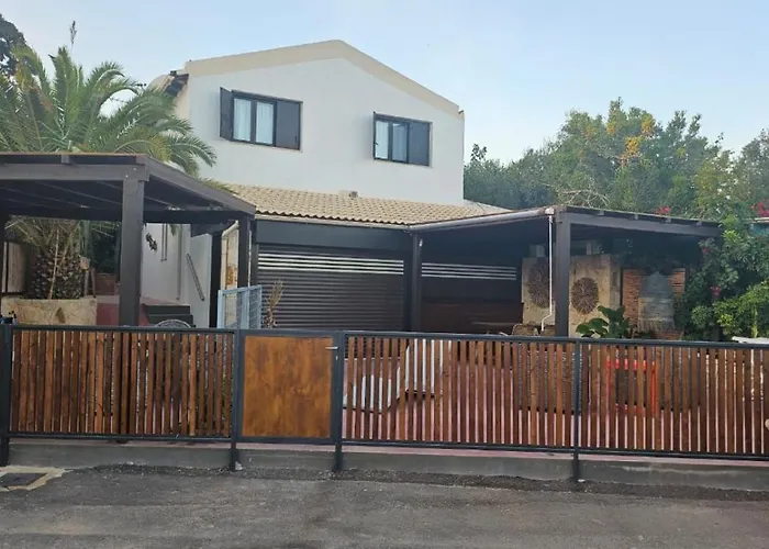 Sea And Sun Metaxy Mas, Brand-new, Beachfront ! Σπίτι διακοπών Χανιά